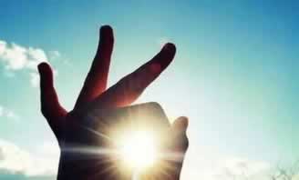 网上赢钱网站长时间不让提款说通道临时维护啥解决方案（图）